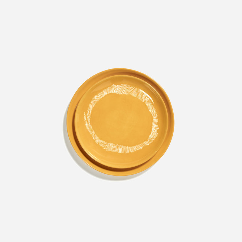 Small Plate Sunny Yellow Swirl - Stripes White Feast - Artysan